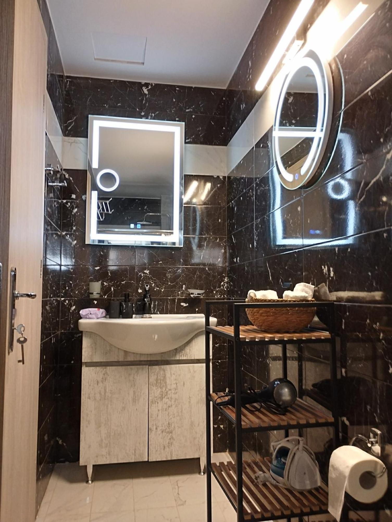 Arcade City Apartment 罗希姆诺 外观 照片